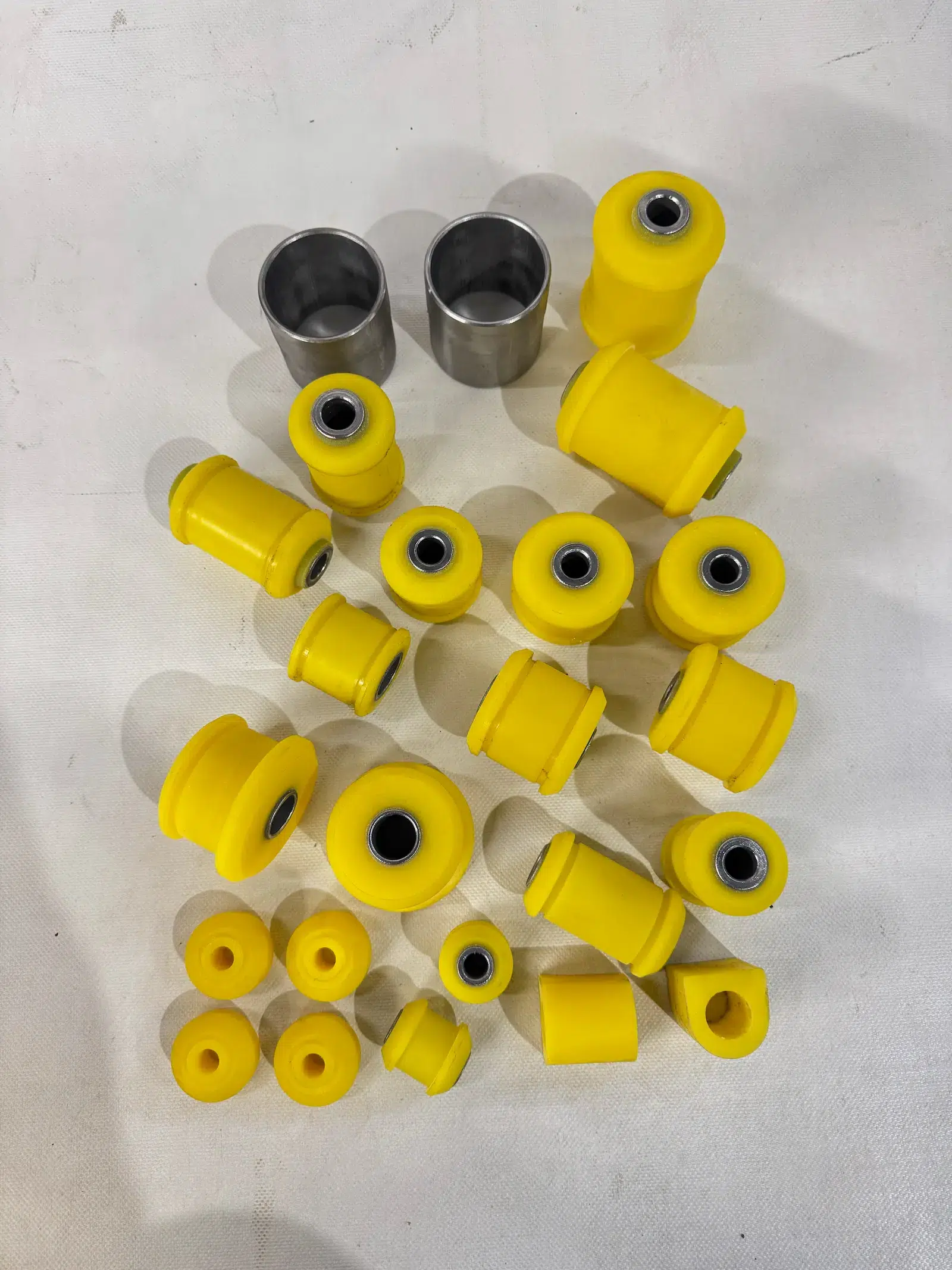 Volvo 240/260 Polyurethane Bushings Kit 2 Volvo 240/260 Polyurethane Bushings Kit - Image 2
